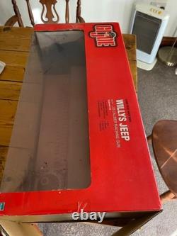 1/6 GI JOE Willys Jeep HASBRO 2001 RARE