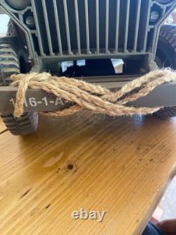 1/6 GI JOE Willys Jeep HASBRO 2001 RARE