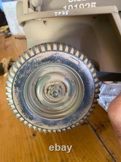 1/6 GI JOE Willys Jeep HASBRO 2001 RARE