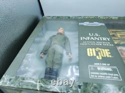 1998 GI Joe Timeless Collection US Infantry Action Soldier Footlocker Series SIB