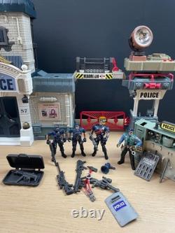Chap Mei Police Station with Action Figures and Accessories, G. I. Joe Compatible