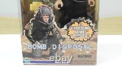 G. I. JOE Bomb Disposal Exploding Bomb 12 1999 Hasbro Action Figure Boxed