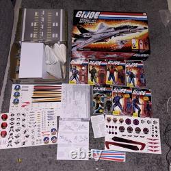 G. I. JOE Combat Jet Skystriker XP-14F new sealed 7 figures plus accessories