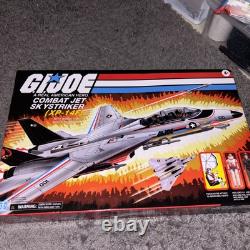 G. I. JOE Combat Jet Skystriker XP-14F new sealed 7 figures plus accessories