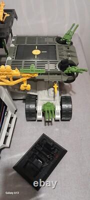 G. I. JOE The General Mobile Command HQ Vintage 1990 & figures