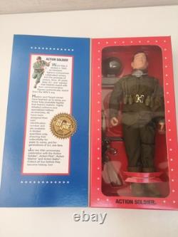 G. I. Joe Action Soldier Limited Ed WW II Commemorative Figure Hasbro Action-Q1