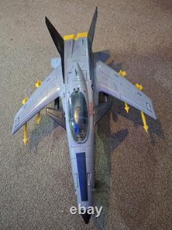 G. L. Joe action force Hasbro Conquest X-30 Jet Plane Vehicle 1986 Vintage