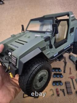 GI Joe Classified Vamp Jeep Vehicle and Driver Hasbro Complete