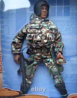 GI Joe Limited Edition Classic Collection Series BRITISH S. A. S Action Figure