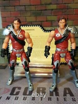 Gi Joe 2009 Tomax & Xamot Crimson Twins 100% & Card Joecon Strike. Team