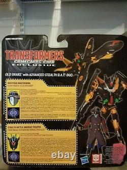 Gi Joe 2015 Old Snake & Advanced Stealth Bat Transformer Crossover Sdcc