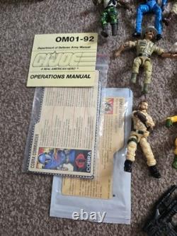 Gi Joe / Action Force bundle with suitcase x16 and extras