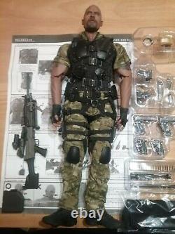 Hot Toys MMS199 GI Joe Retaliation 1/6 scale figure Roadblock Dwayne Johnson