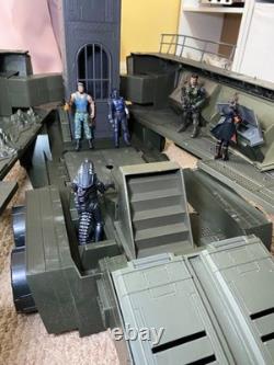 Open Box G. I. Joe The Rise Of Cobra Pit Mobile Headquarters vintage kenner