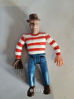 Sharp Hand Joe Toy Figure Sungold Monster Freddy Krueger Nightmare Elm Street KO