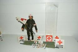 Vintage Action Man medic gripping hands eagle eyes gi joe geyperman boxed mint