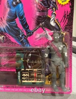 Vintage GI JOE Shadow Ninjas Snake Eyes MOC Hasbro 1993