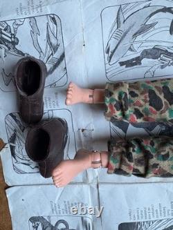 Vintage GI Joe figure, 1960s/70, Canadian French Issue, Story book, papers etc