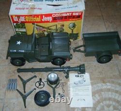 Vintage Gi Joe Jeep & Trailer In Very Good Condition 12 Figure Vehicle & Box