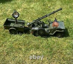 Vintage Hasbro GI Joe 1/6th scale, Five Star'Rev Motor' Combat Jeep with Box