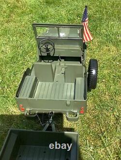 Vintage Hasbro GI Joe 1/6th scale, Five Star'Rev Motor' Combat Jeep with Box